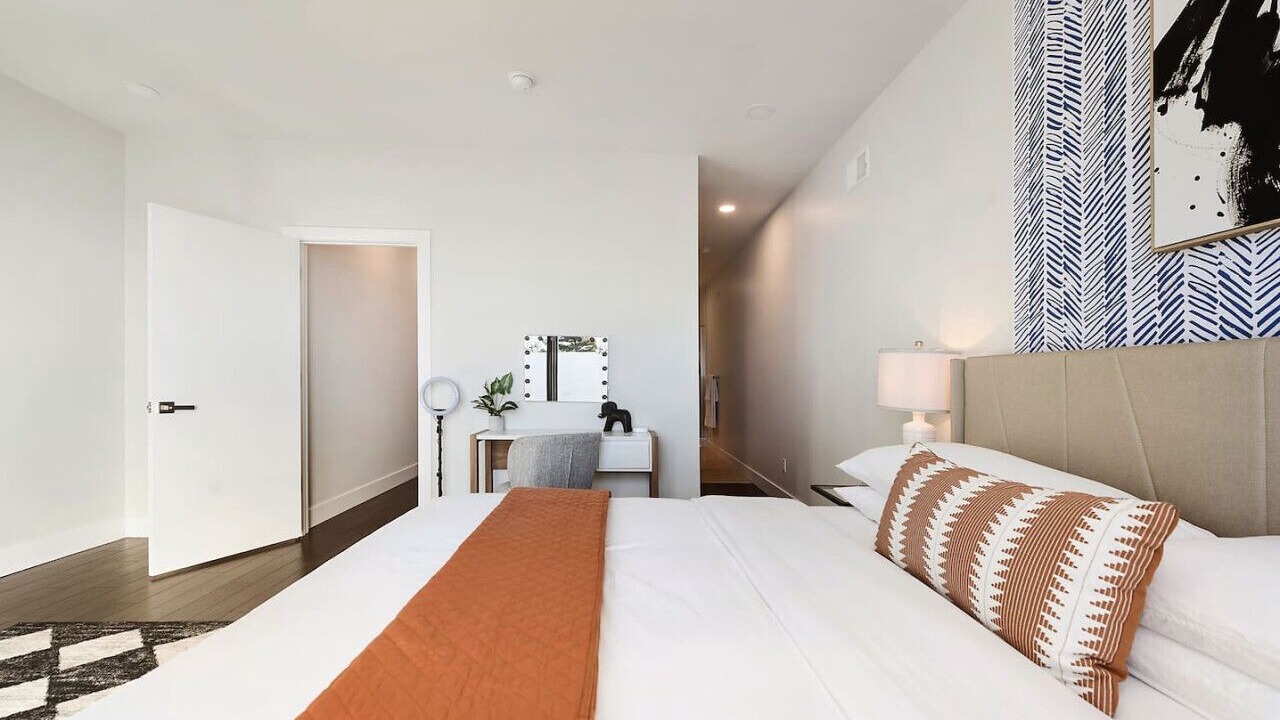 Photo of Bedroom in Central Northside