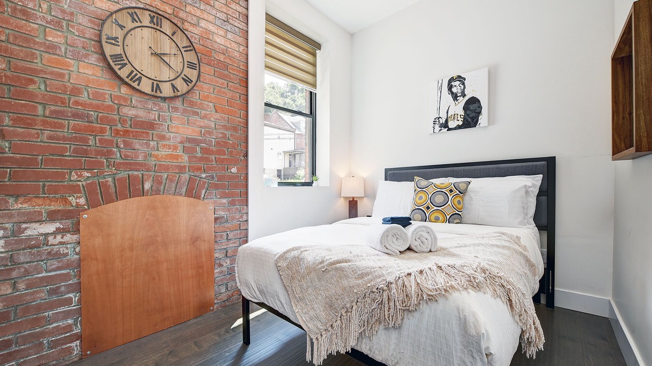 Photo of Bedroom in Pittsburgh
