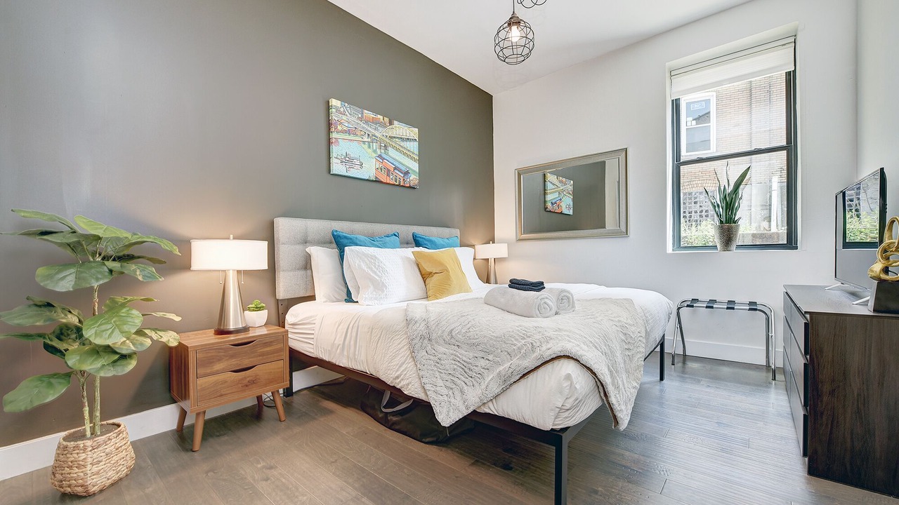 Photo of Bedroom in Pittsburgh