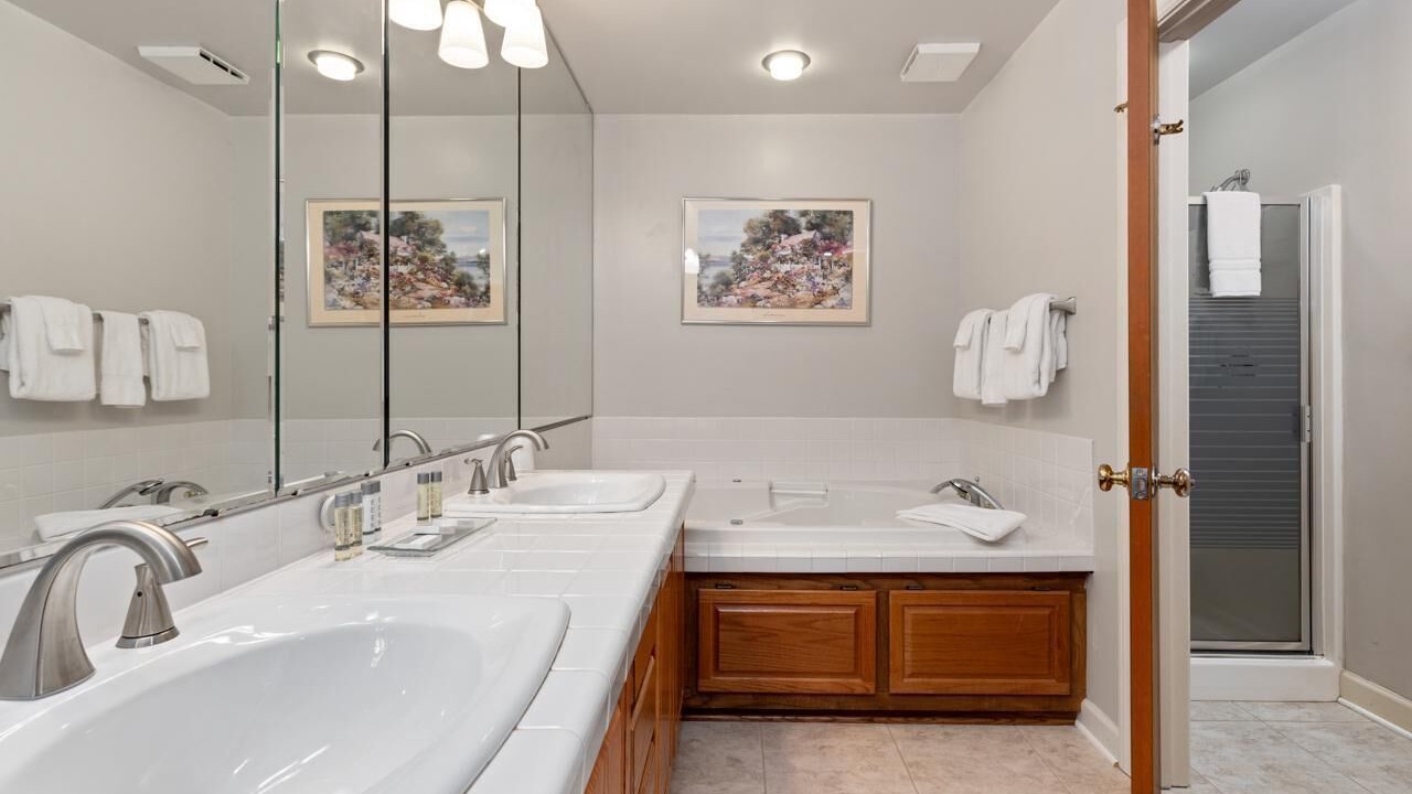 Photo of Bathroom in Chestnut Springs