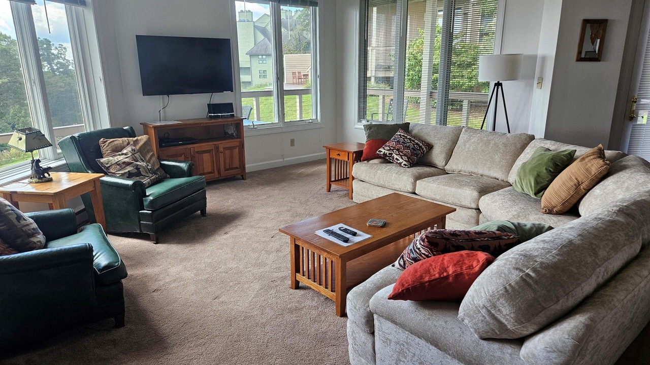 Photo of Livingroom in Chestnut Springs