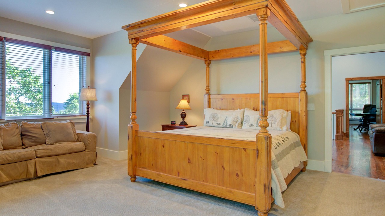 Photo of Bedroom in Chestnut Springs