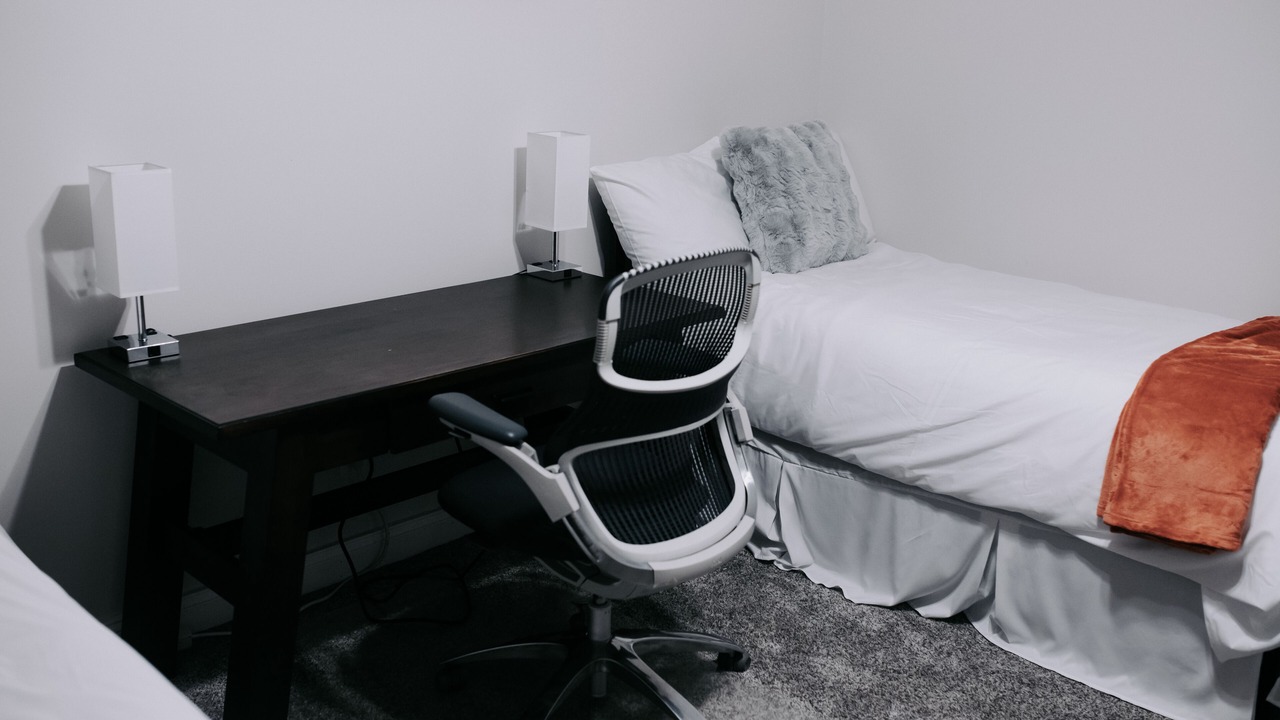 Photo of Bedroom in Central Newport News