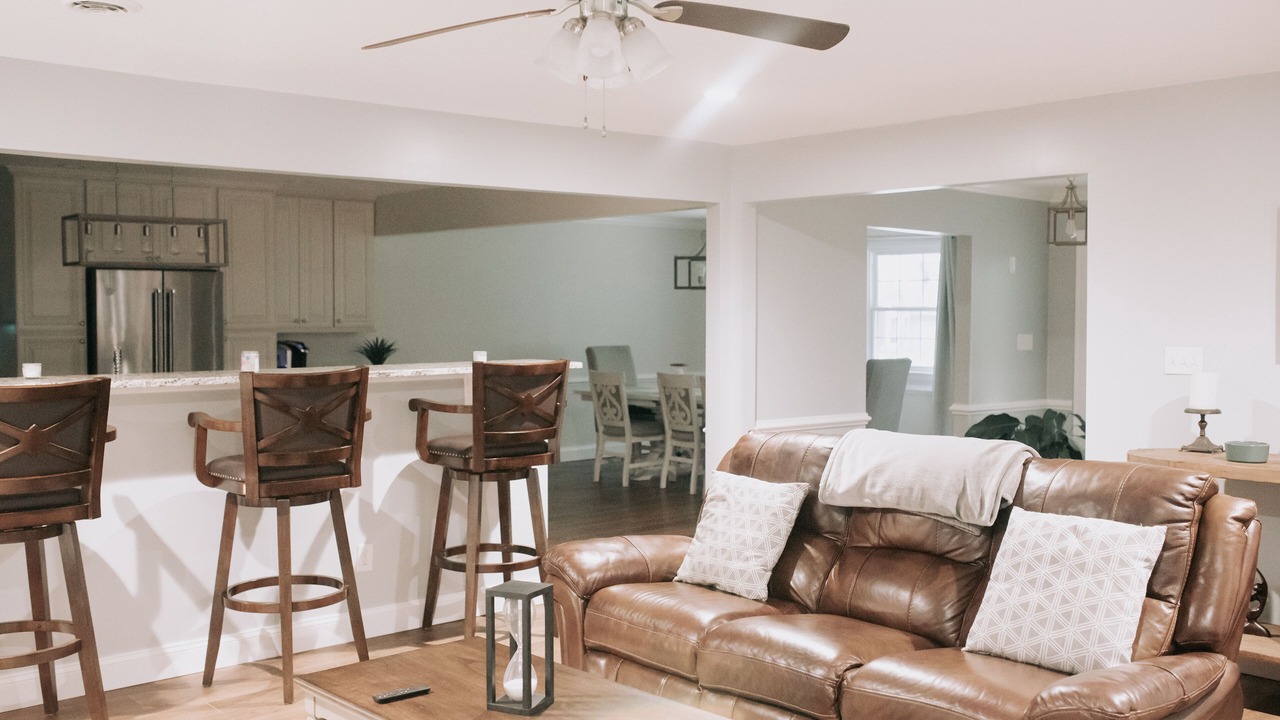 Photo of Livingroom in Central Newport News