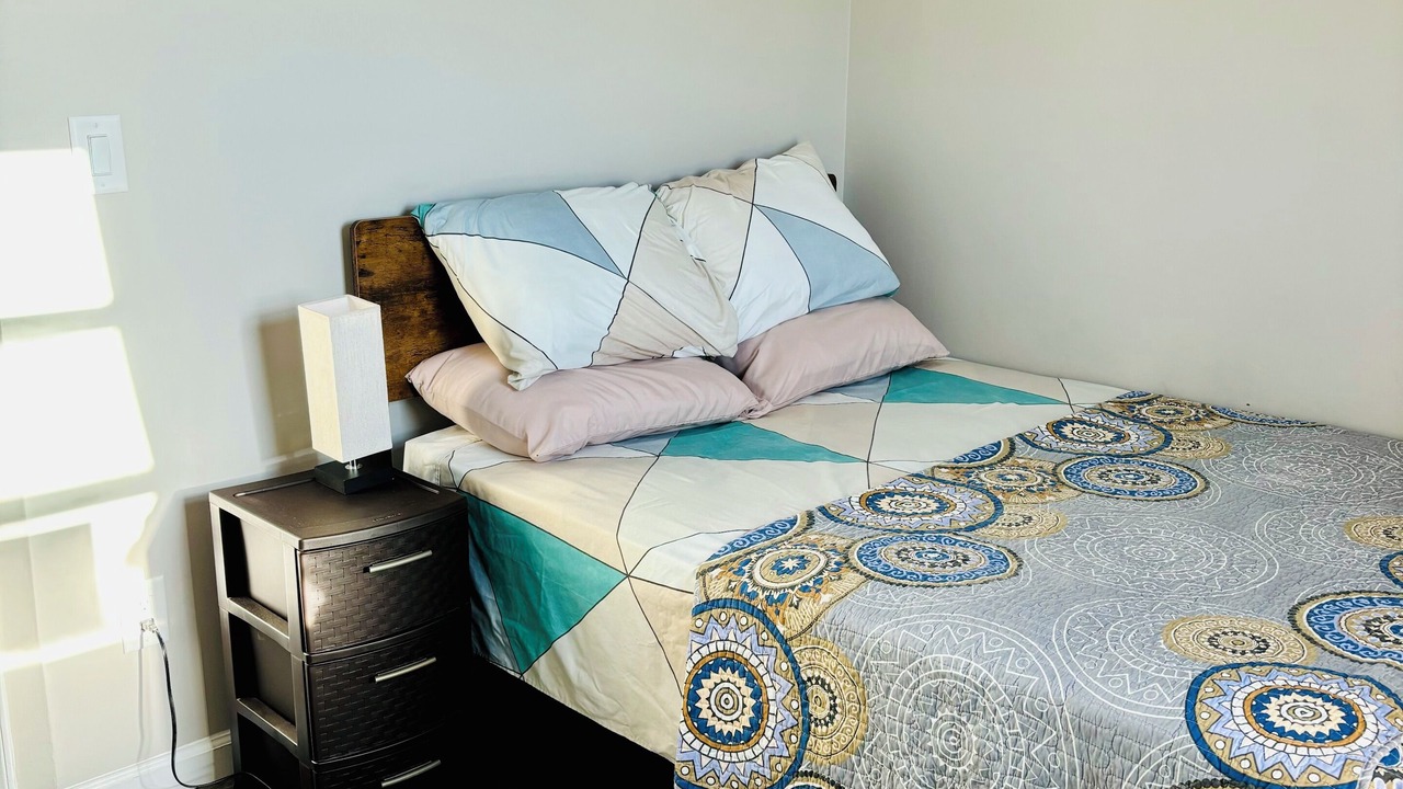 Photo of Bedroom in North Ironbound
