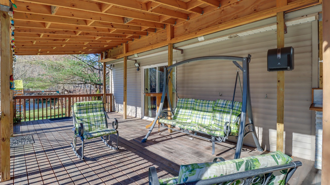 Photo of Patio Balcony in Kresgeville