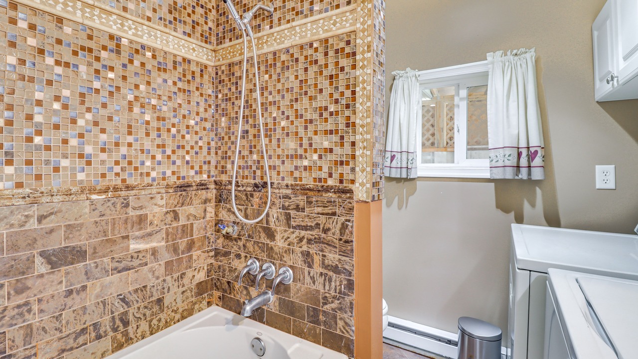 Photo of Bathroom in Kresgeville