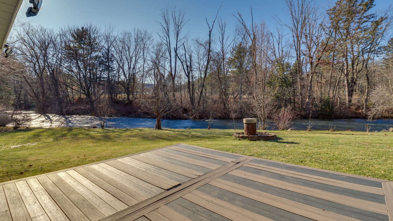 Photo of Patio Balcony in Kresgeville