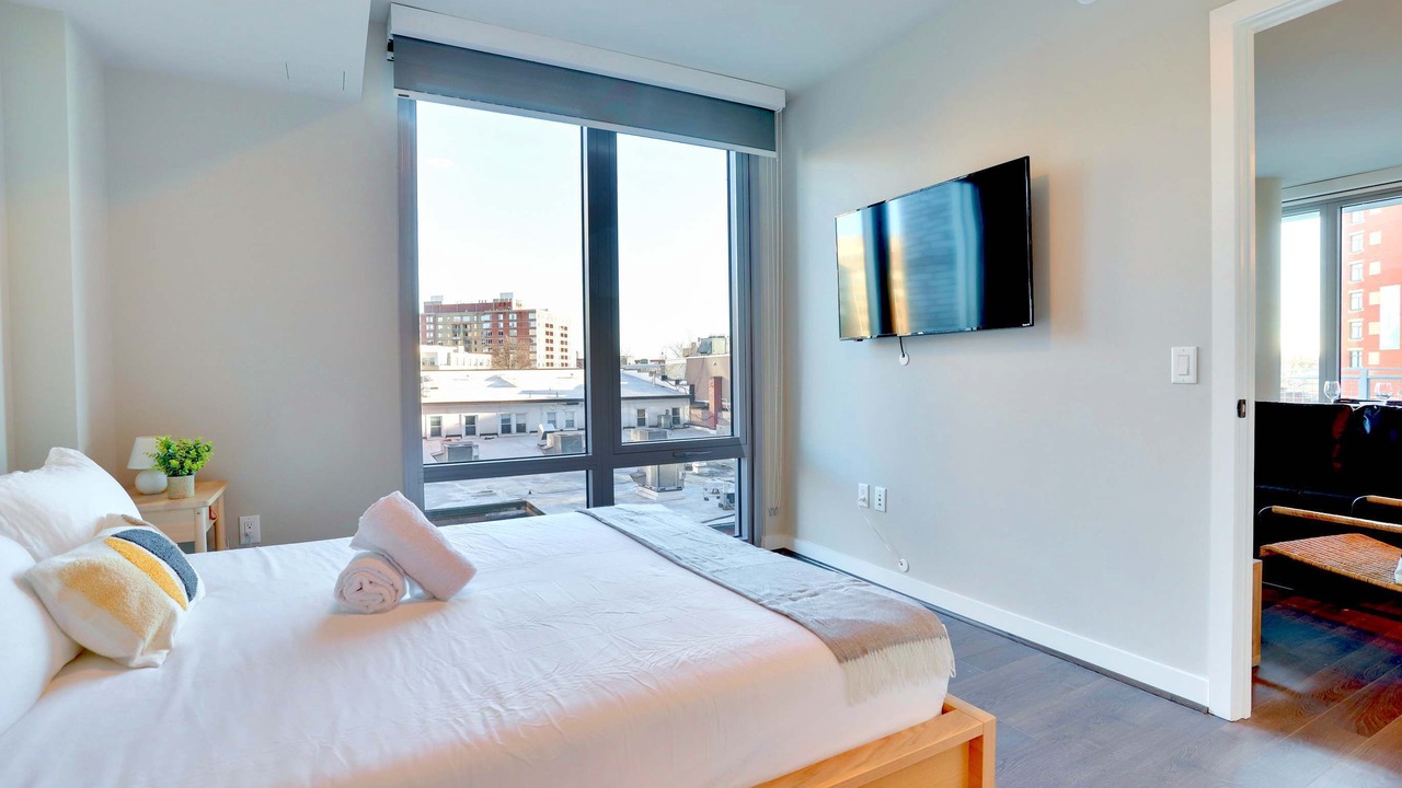 Photo of Bedroom in Clarendon
