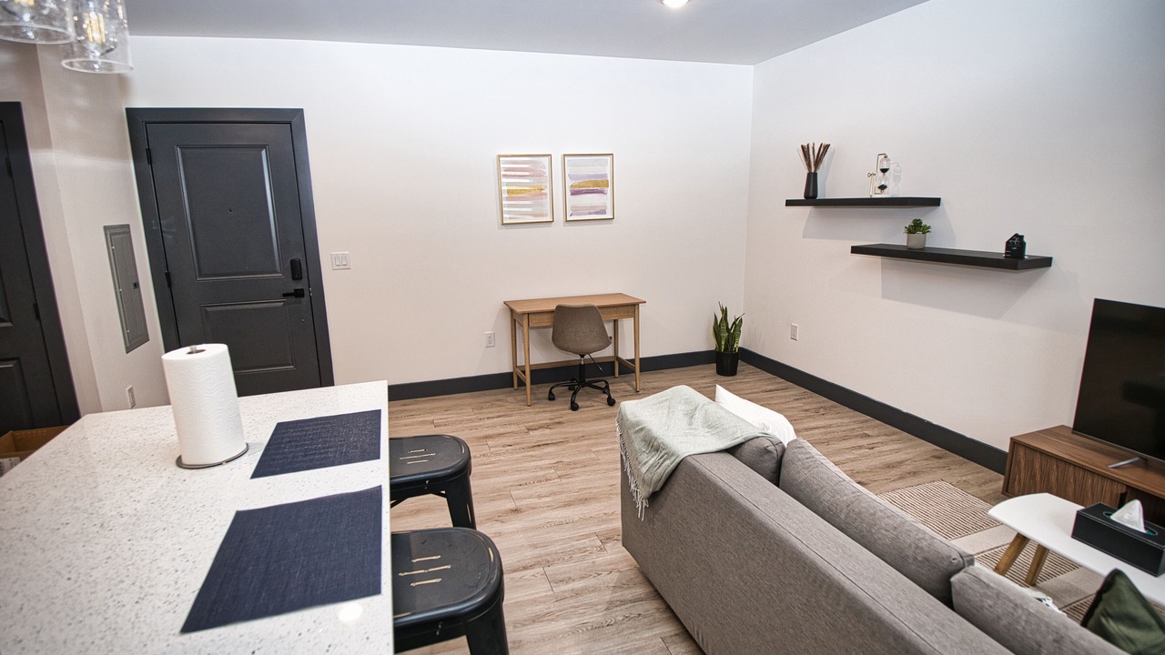 Photo of Livingroom in West New York
