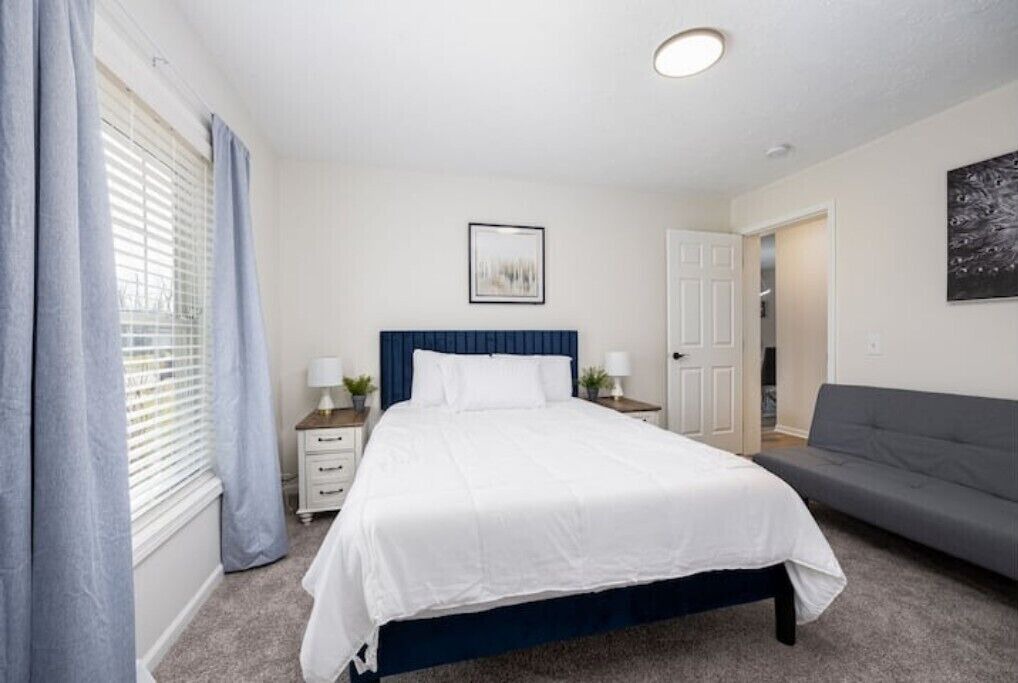 Photo of Bedroom in Grove City