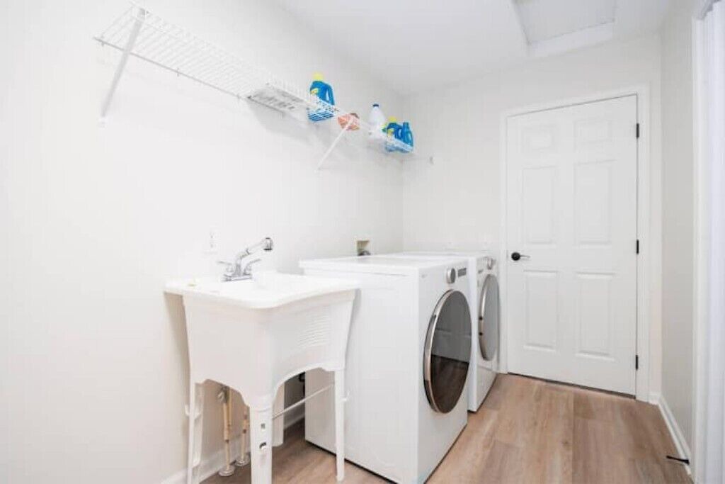 Photo of Bathroom in Grove City