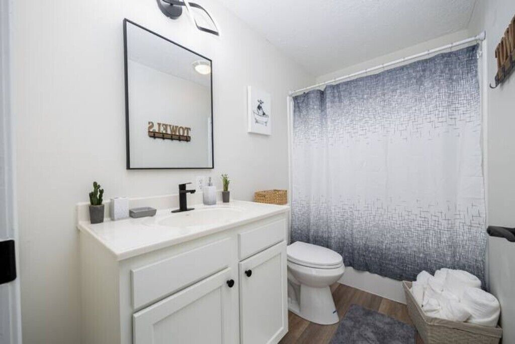 Photo of Bathroom in Grove City