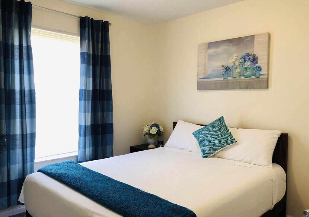Photo of Bedroom in Lincoln Village