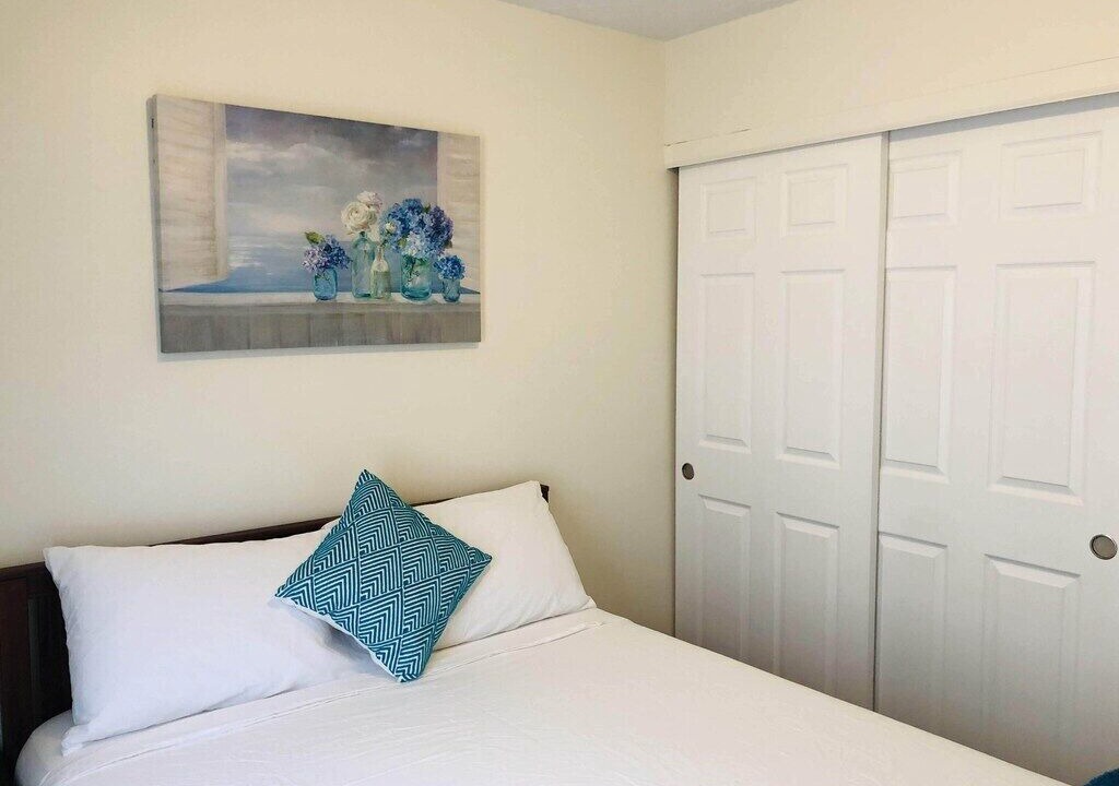 Photo of Bedroom in Lincoln Village