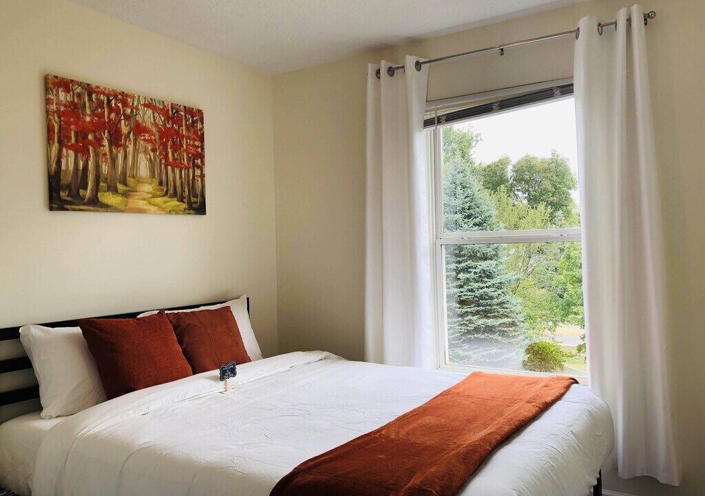 Photo of Bedroom in Lincoln Village