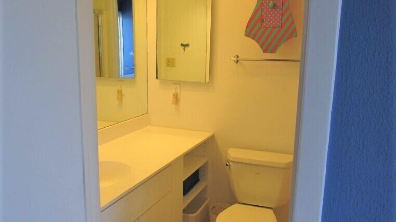 Photo of Bathroom in North Shores