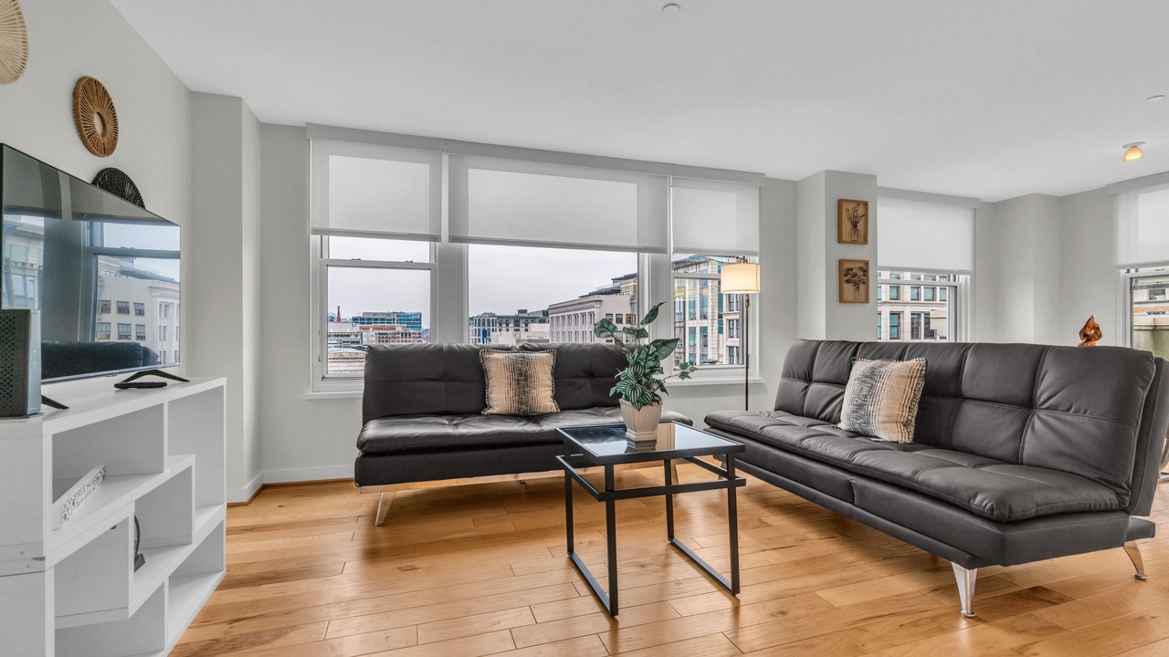 Photo of Bedroom in Penn Quarter