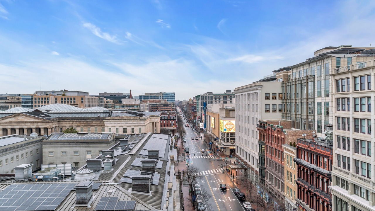 Photo of Others in Penn Quarter