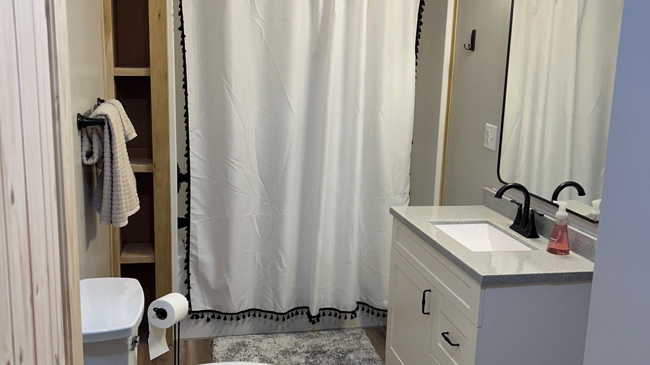 Photo of Bathroom in Carroll