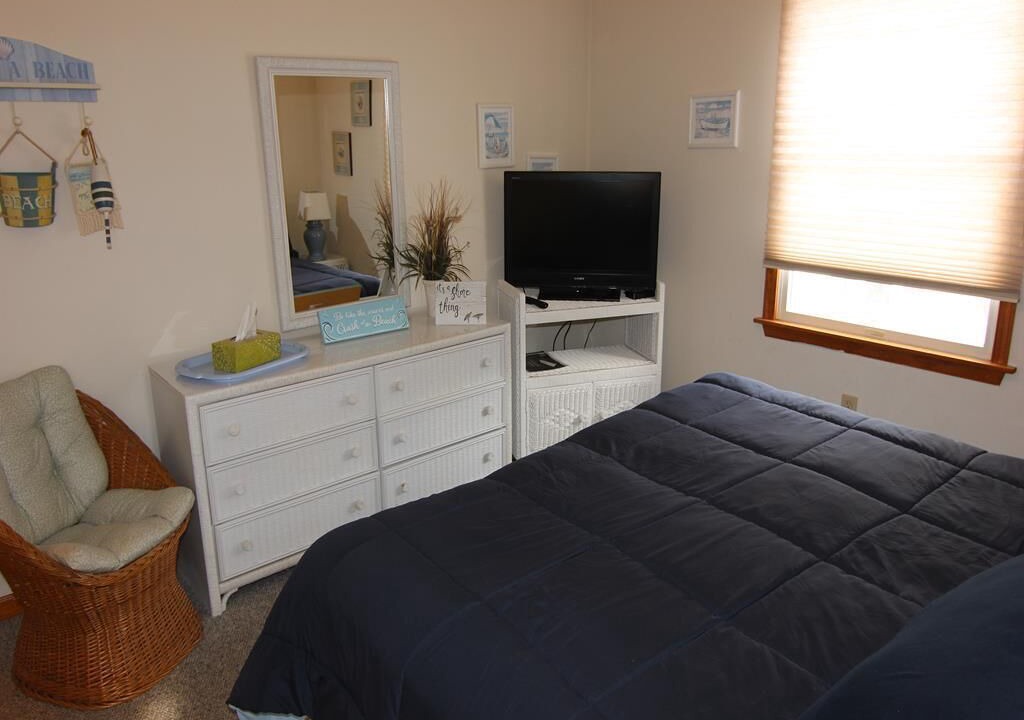 Photo of Bedroom in Townsend's Inlet
