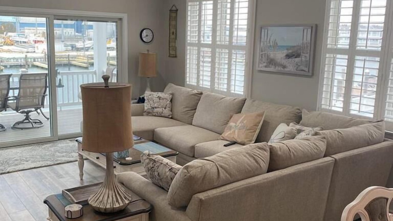 Photo of Livingroom in Dennisville
