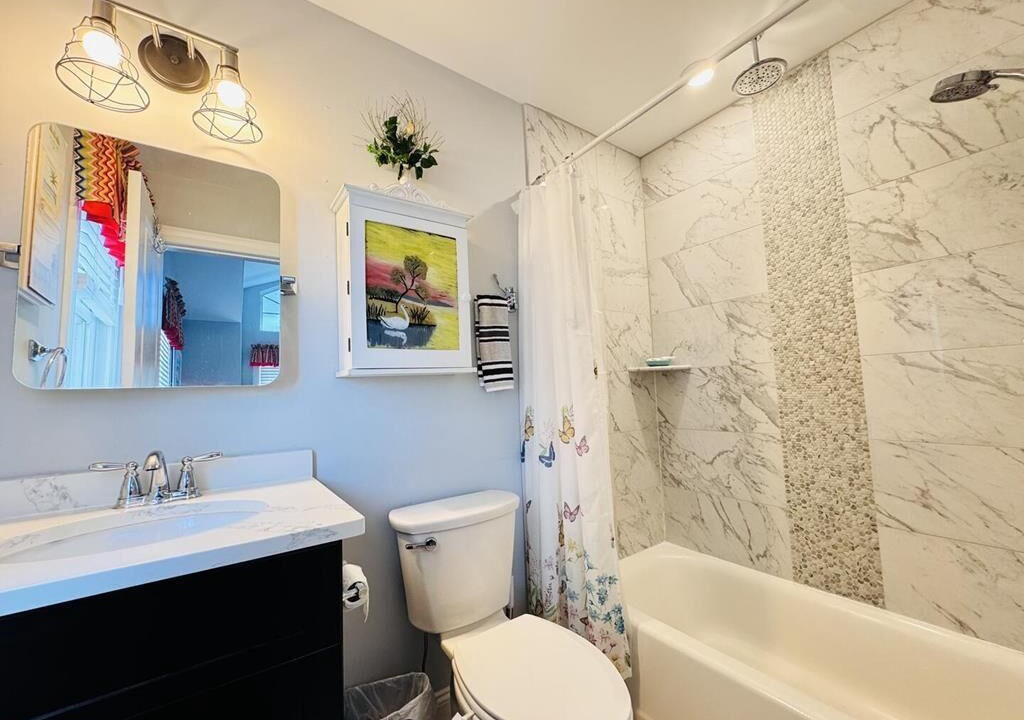 Photo of Bathroom in Townsend's Inlet