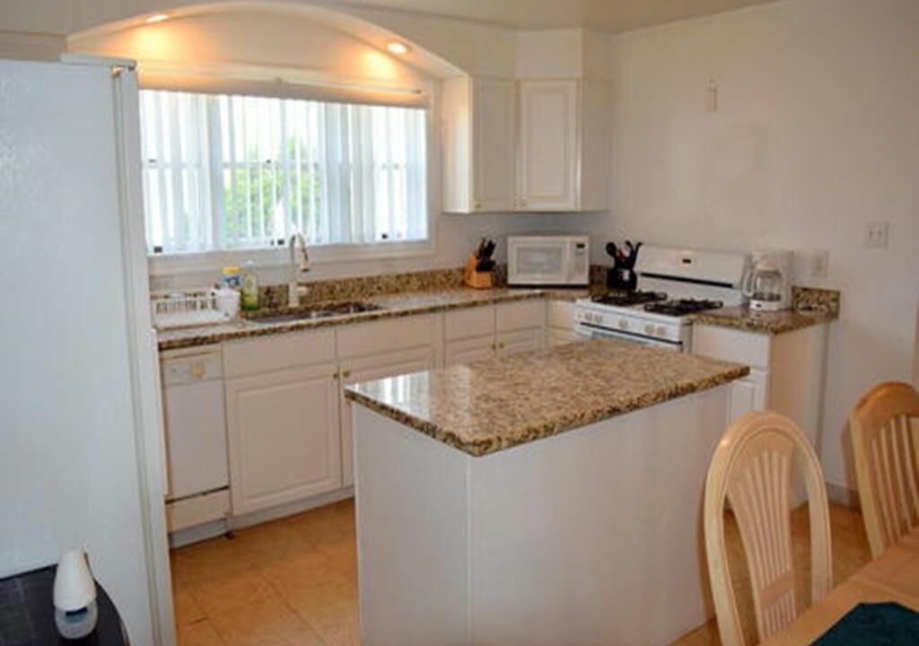 Photo of Kitchen in Townsend's Inlet