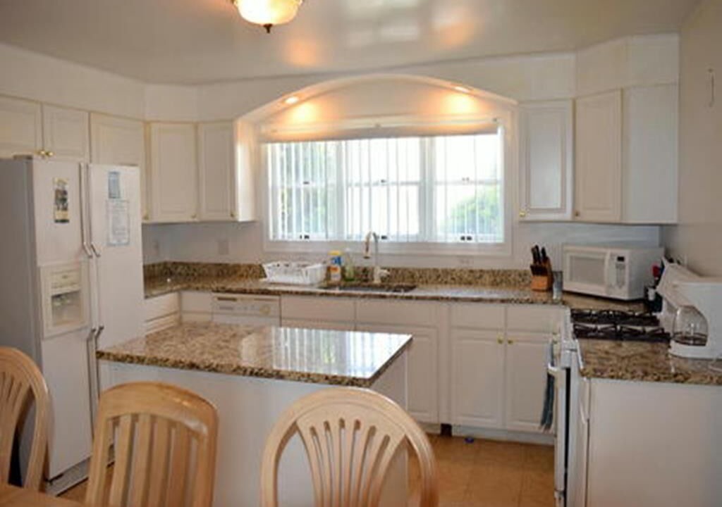 Photo of Kitchen in Townsend's Inlet