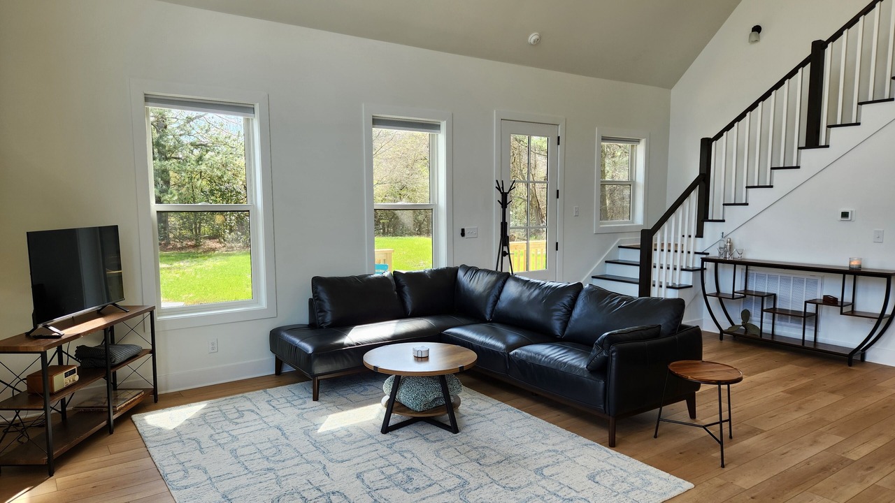 Photo of Livingroom in Marion Station