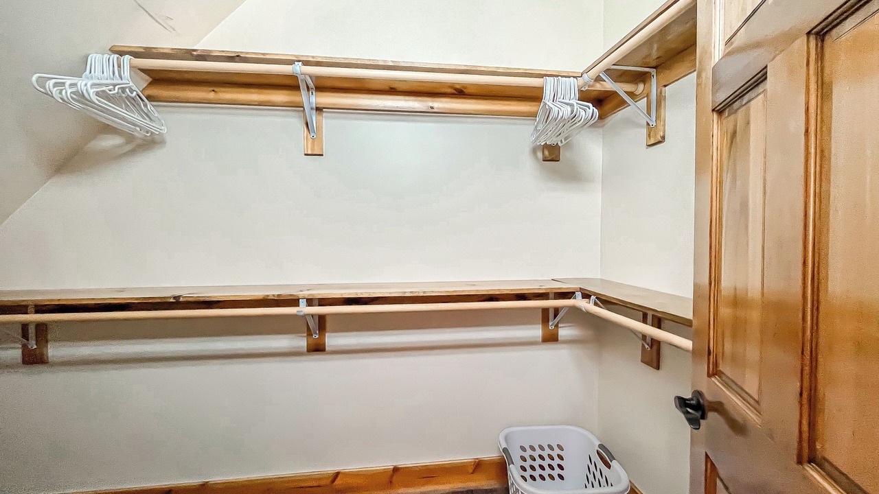 Photo of Bathroom in North Glade Hills