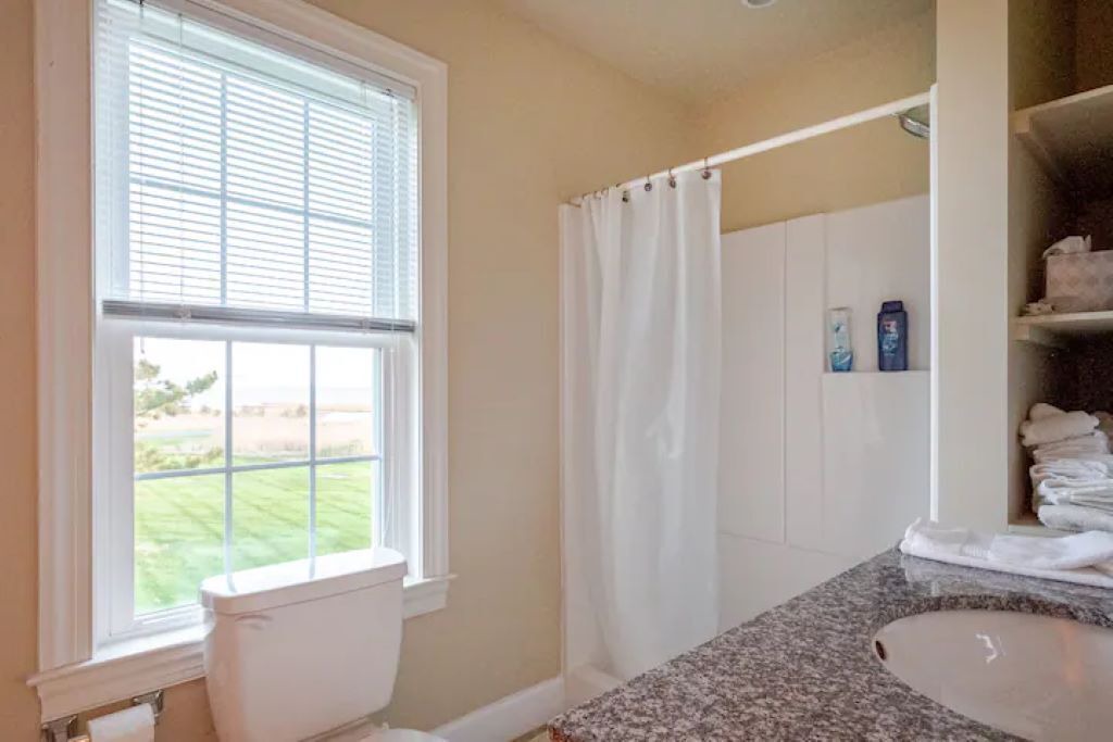 Photo of Bathroom in Crocheron