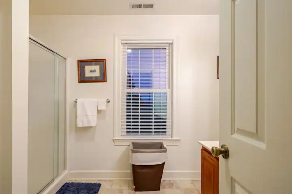 Photo of Bathroom in Crocheron