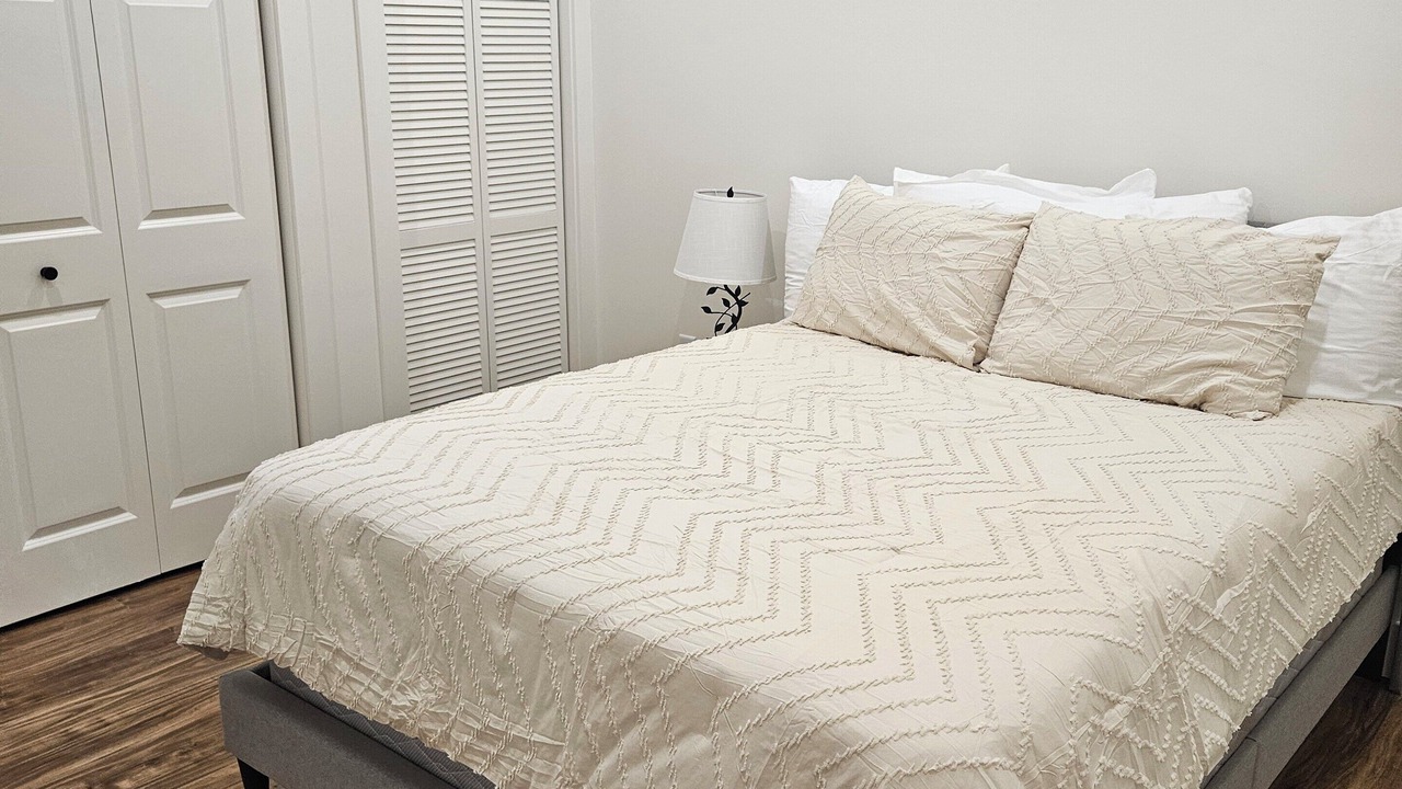 Photo of Bedroom in Elizabethtown