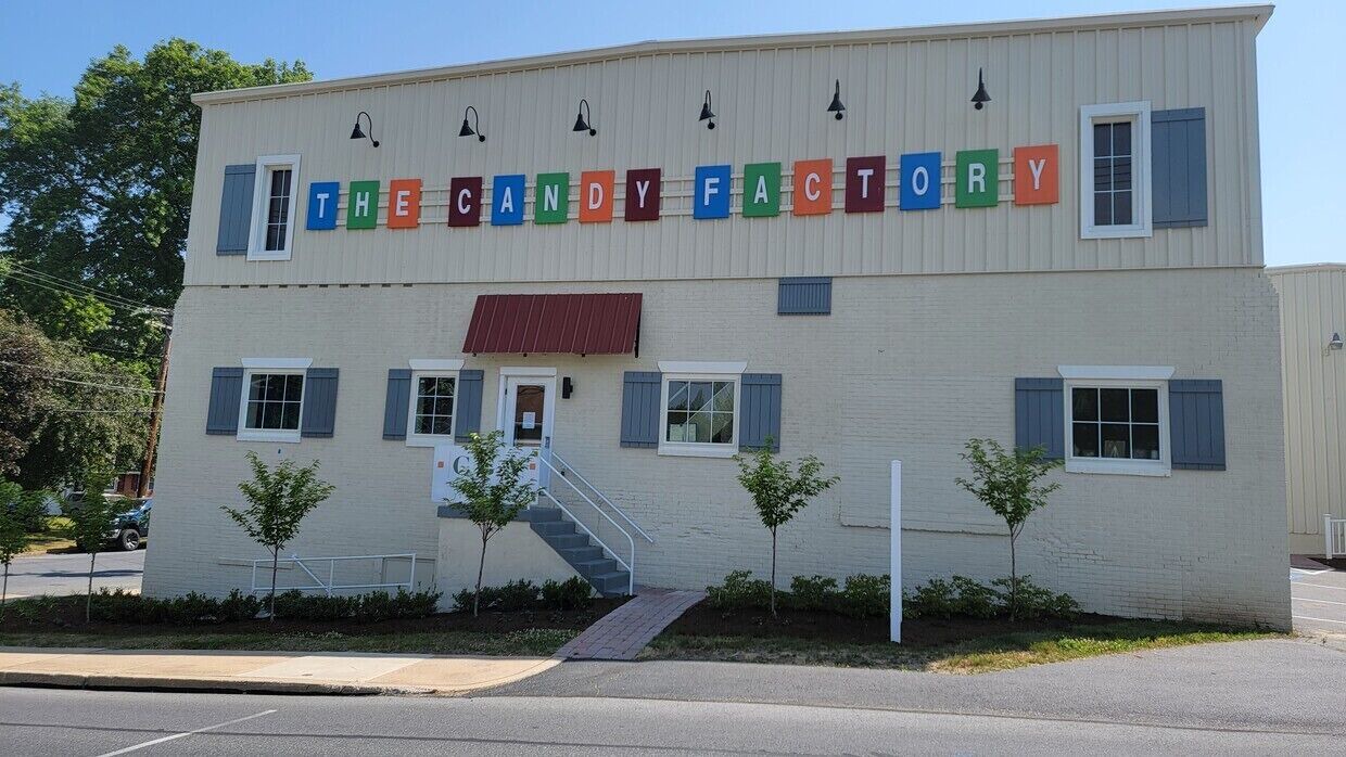 Photo of Outdoor in Elizabethtown