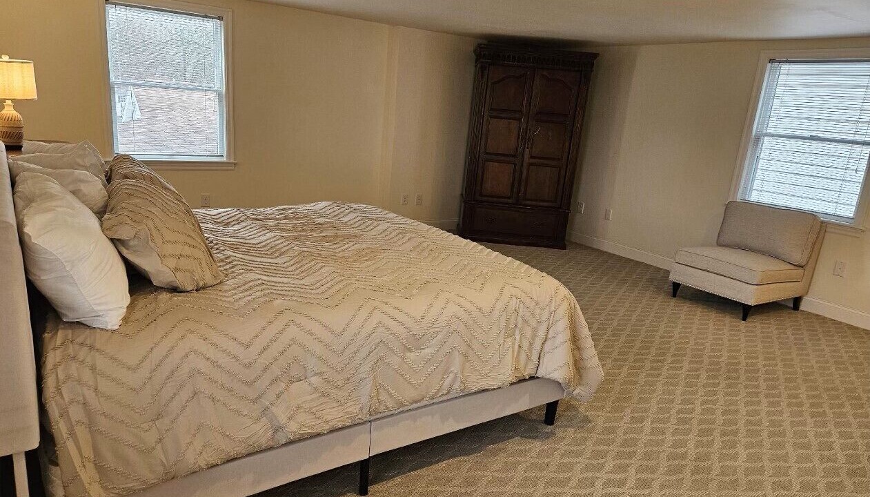 Photo of Bedroom in Brownstown