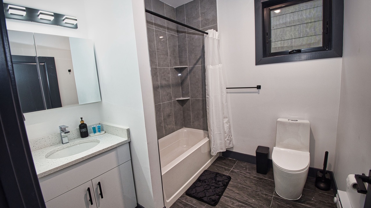 Photo of Bathroom in West New York