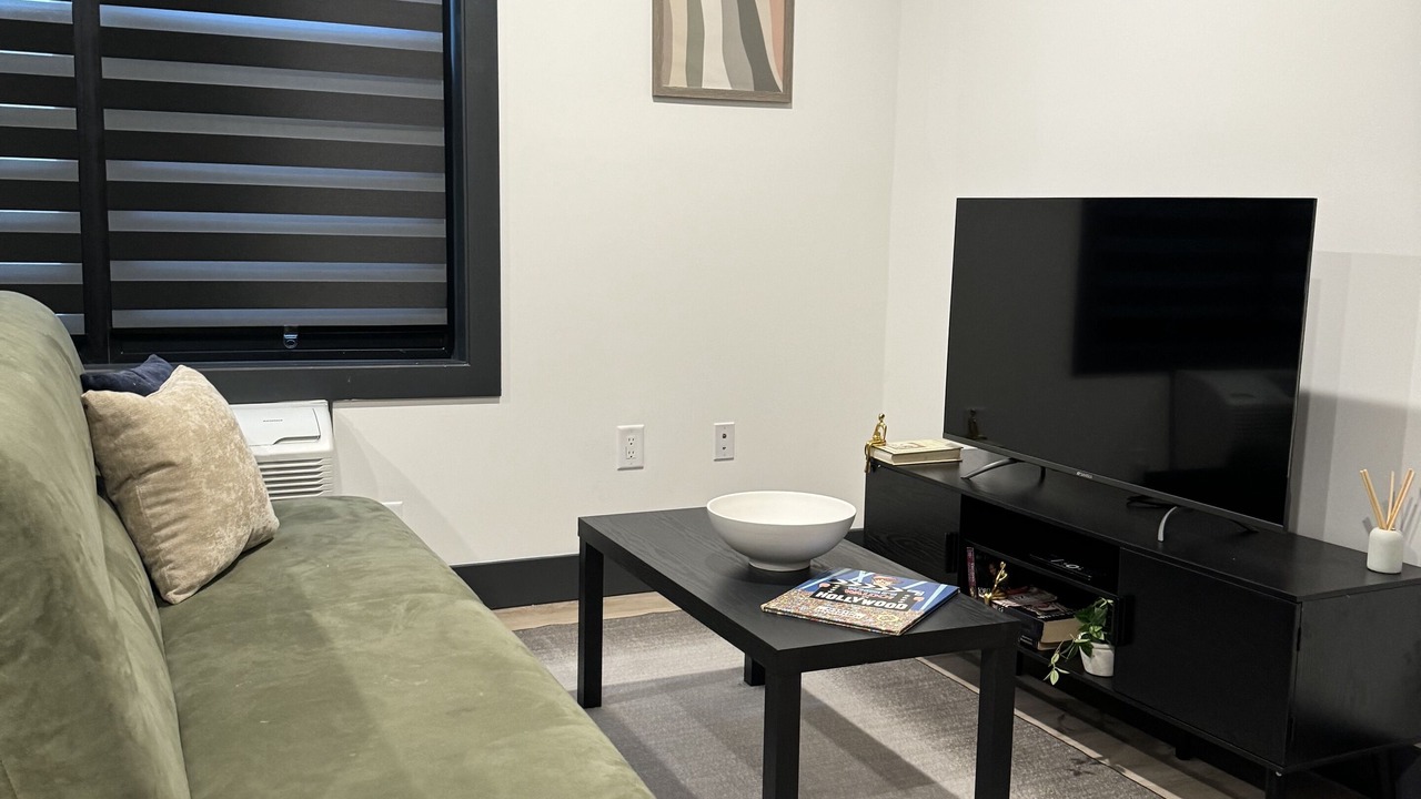 Photo of Livingroom in West New York