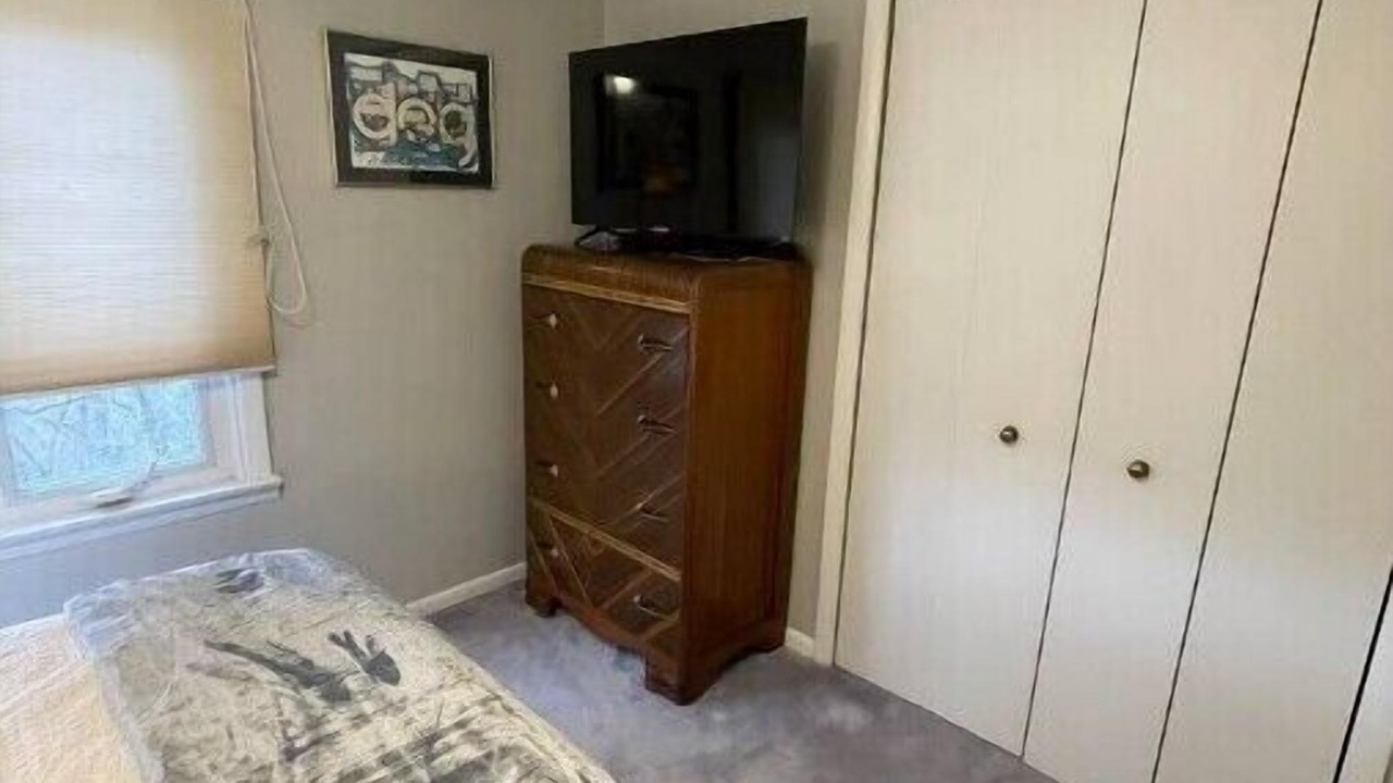 Photo of Bedroom in Wheeling