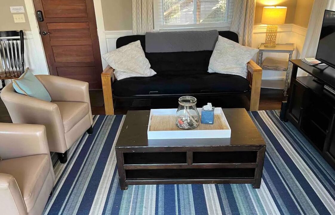 Photo of Livingroom in Milford