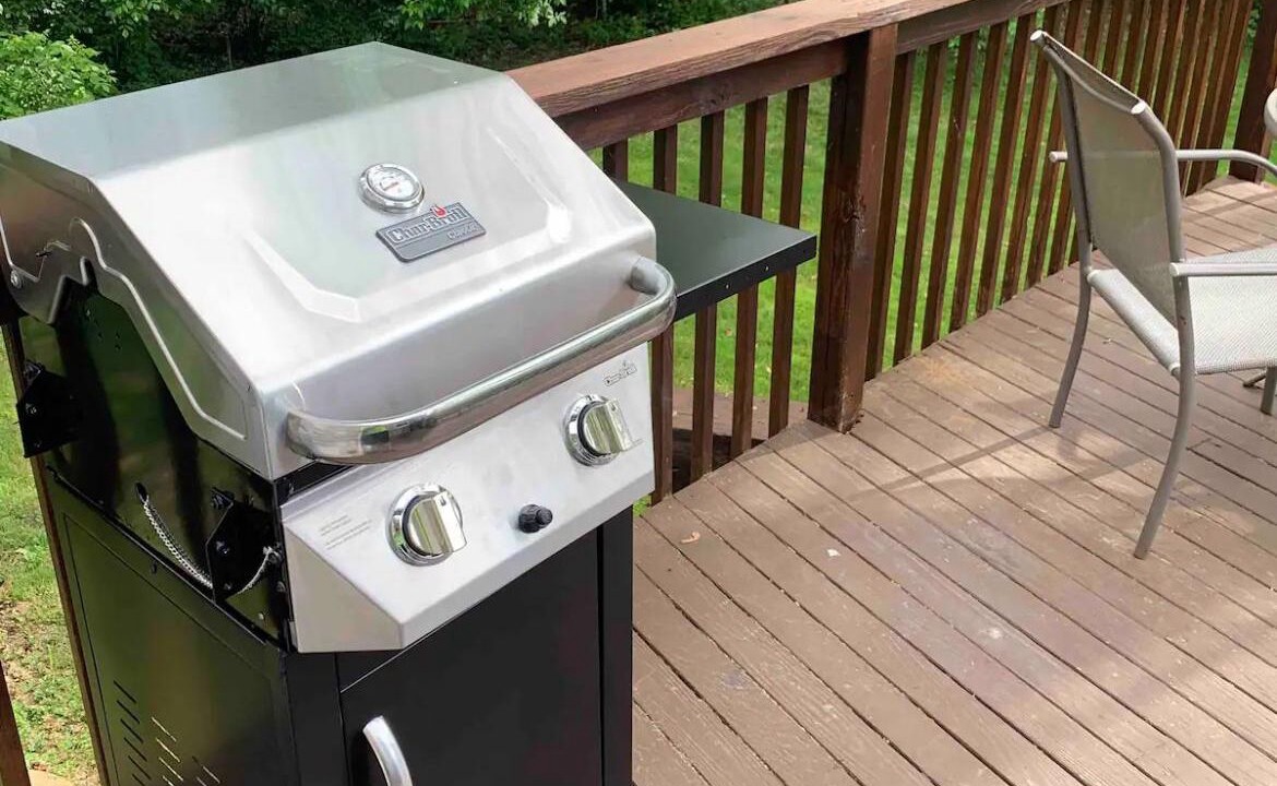 Photo of Outdoor in Milford