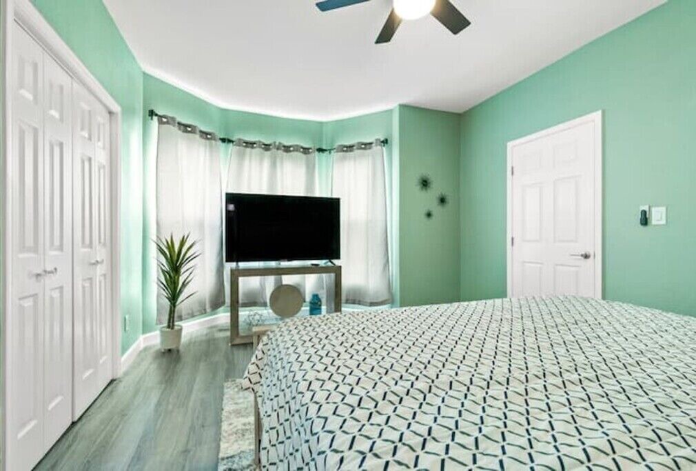 Photo of Bedroom in Erie