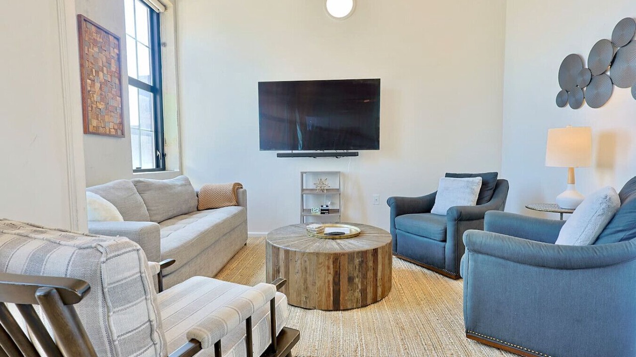 Photo of Livingroom in Old City