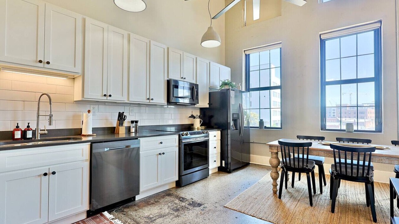 Photo of Kitchen in Old City