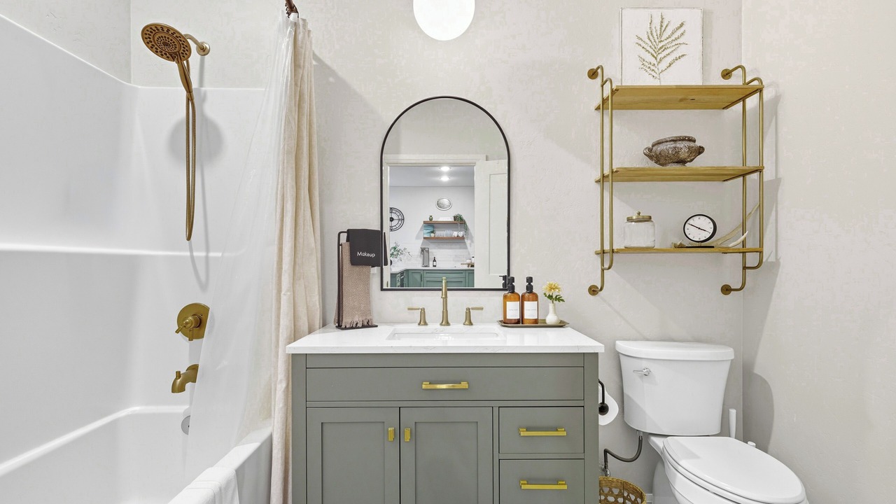 Photo of Bathroom in Sagle