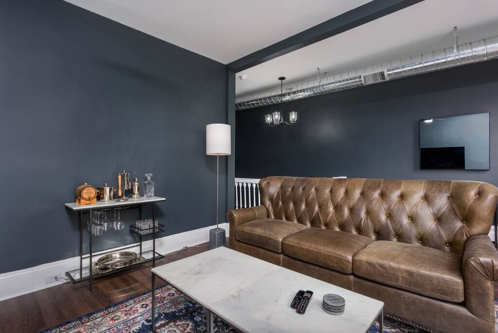 Photo of Livingroom in Harrisburg - Hershey