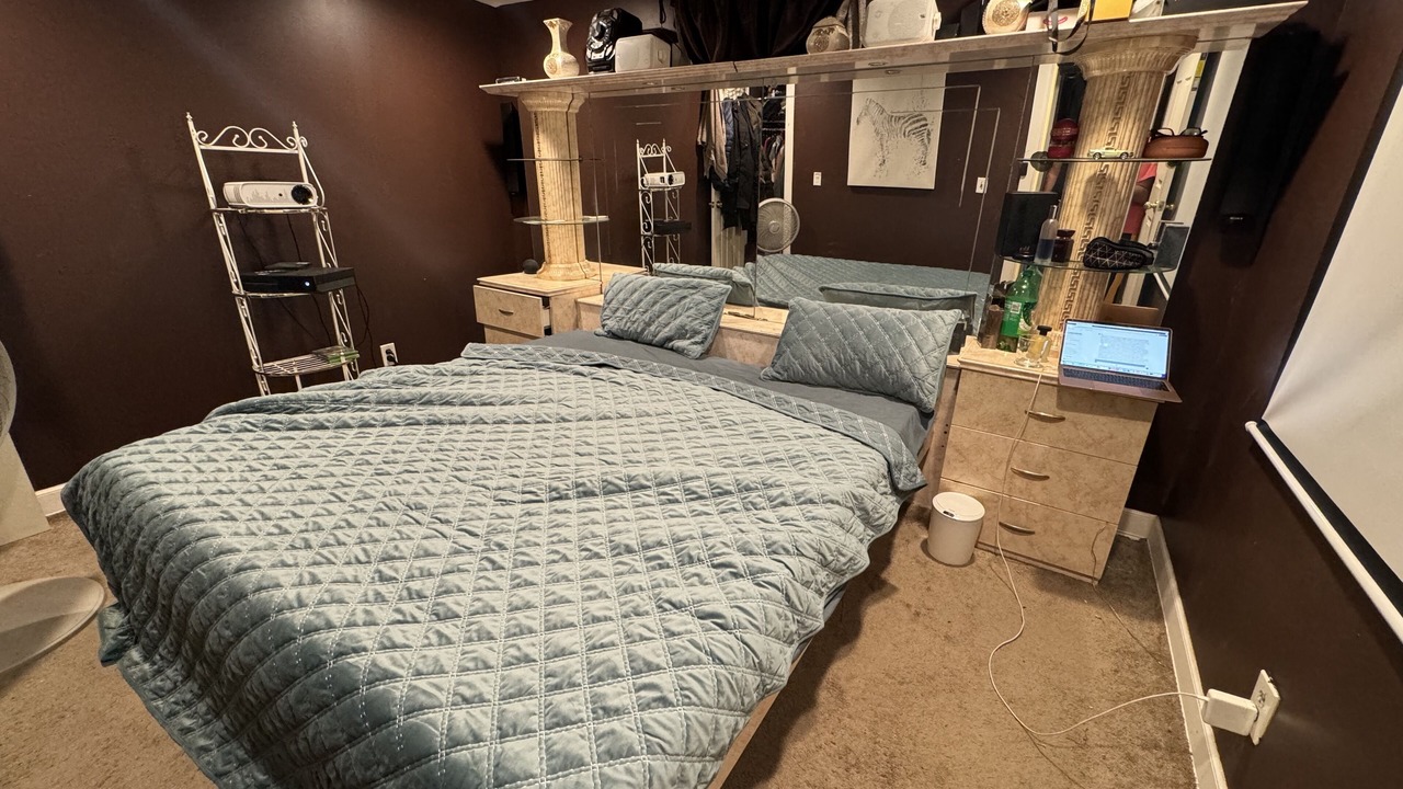 Photo of Bedroom in Keansburg