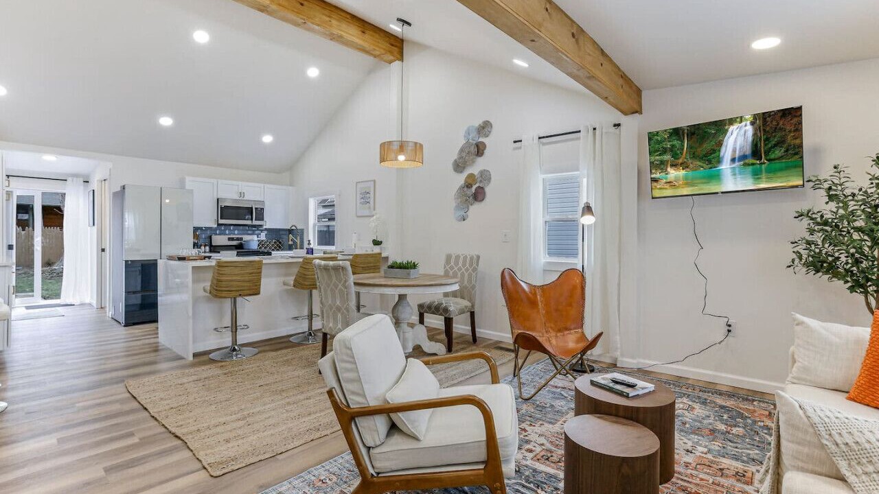 Photo of Livingroom in Buckeye Lake