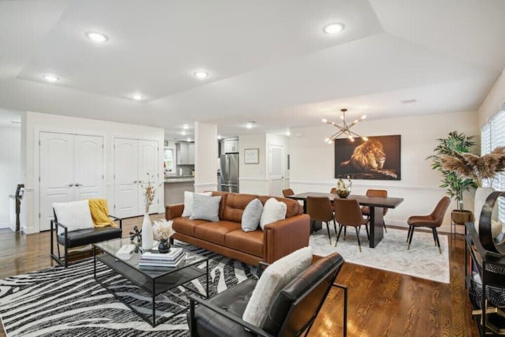 Photo of Livingroom in Kearny