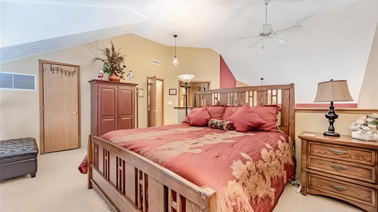 Photo of Bedroom in Seven Springs